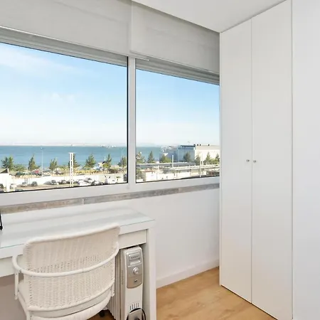 Tejo Blue & Bright - Checkinhome Apartment Lisbon