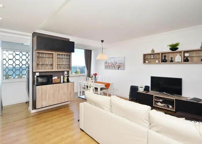 Апартаменти Tejo Blue & Bright - Checkinhome Лісабон